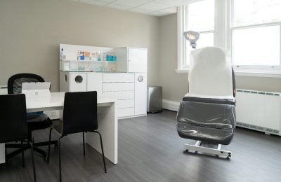 M1 Med Beauty London Finsbury - treatment room 2